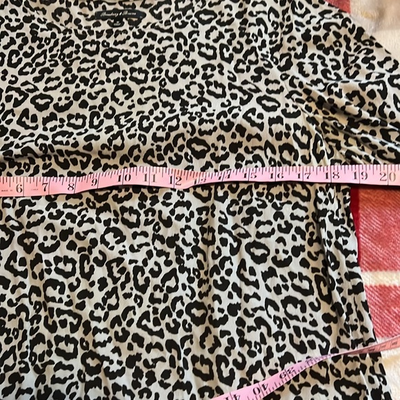 Broadway & Broome : Leopard Print Dress - Medium - Picture 5 of 8